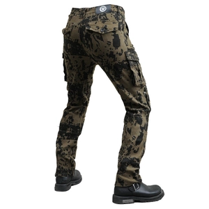 Men motorcycle camo cargo pants with multiple pockets and protective padding