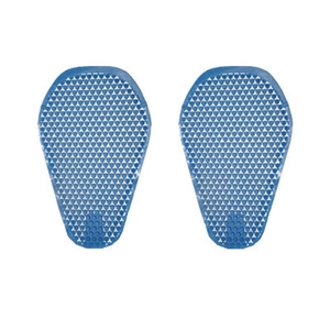 Détail de genouillères de moto en silicone bleu avec design alvéolé et respirant