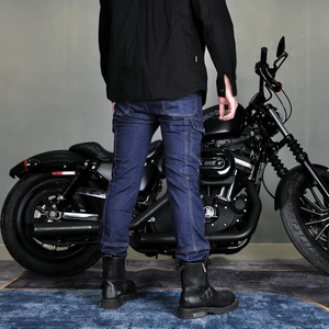Pantalon cargo moto bleu foncé coupe ajustée en tissu denim Cordura protecteur