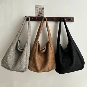 Retro Grote Capaciteit Fluwelen Draagtas Voor Dames Lazy Style Koreaanse Textuur Schoudertas Winter Handtas