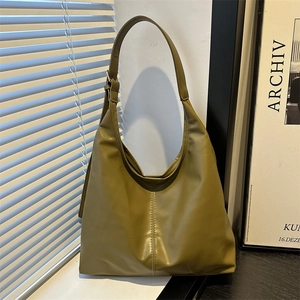 Women Large Capacity Tote Shoulder Bag Minimalist Synthetic Leather Hobo Handbag With Adjustable Strap For Daily Commute Work
