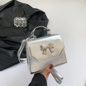 Fashion Women Metallic Bow PU Leather Small Square Bag Versatile Shoulder Crossbody Bag Elegant Handbag Sweet Style Fashion Accessory