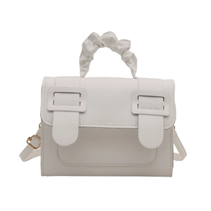 Sac à bandoulière blanc minimaliste en PU avec poignée froncée et boucles décoratives