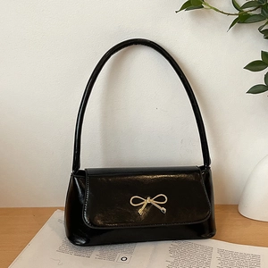 Sac Sous l'Aisselle à Nœud à la Mode pour Femmes Élégant Couleur Unie en Cuir PU Sac à Épaule Casual Style Rue Printemps