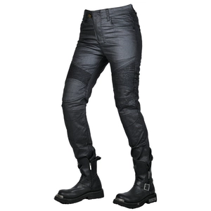 Jean de moto ajusté pour femmes avec protections aux genoux et zones extensibles confort