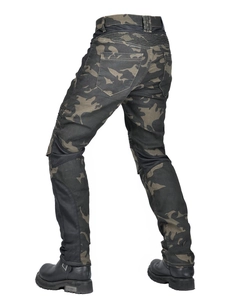 Men's camouflage motorcycle riding pants with stretch panels and wear-resistant patches