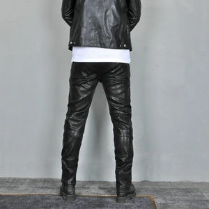 Pantalon de moto pour homme en cuir synthétique, coupe ajustée et texture coupe-vent