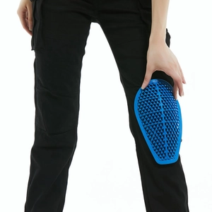 Protection en nid d'abeille bleue pour pantalon de moto avec absorption des chocs