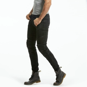 Details der Slim-Fit Motorradjeans aus Stretch-Denim mit gerippten Kniepartien