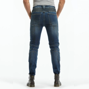 Motorradjeans für Herren mit elastischen Falten-Einsätzen und schmalem Schnitt Rückansicht