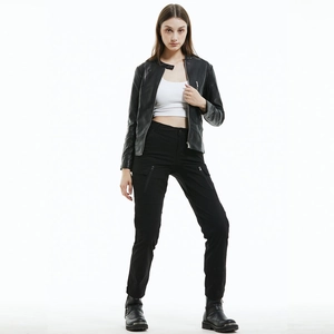 Damen Motorrad-Cargohose in Slim Fit mit Schutzpolstern und praktischem Multi-Pocket-Design