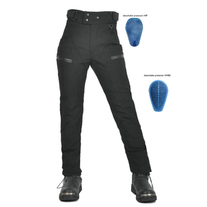 Détail du pantalon de moto avec protections amovibles en silicone pour hanches et genoux
