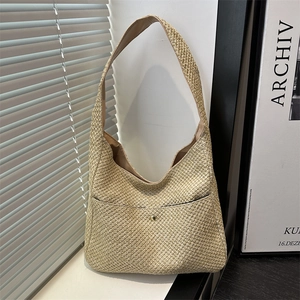 Grand Sac à Bandoulière en Paille Tissée pour Femmes Minimaliste Urbain Forme Seau Hobo Sac pour Vacances Mode Quotidienne