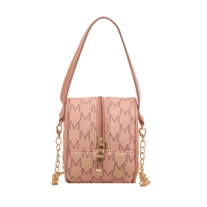 Sac cylindrique rose à motif M avec double poignée et bandoulière en chaîne dorée