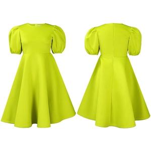 Détails de la robe de soirée ligne A vert fluo avec manches bouffantes et jupe évasée