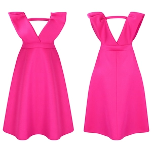 Vista frontal y trasera del vestido línea A fucsia con escote en V y tirantes plisados