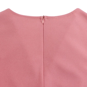 Close-up of pink V-neck dress back detail with high-quality invisible zipper