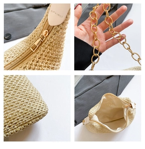 Details van een geweven strooien draagtas met gouden ketting en stoffen binnenvoering