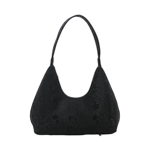Borsa hobo nera minimalista con motivo a serpente testurizzato e tracolla