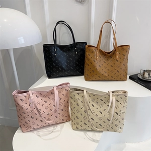 Women Tote Bag Large Capacity PU Leather Cartoon Bear Letter Print Fashion Handbag Shoulder Bag Commuting Shopping Girls