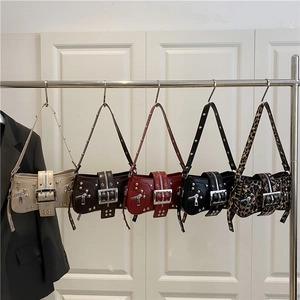 Punk Rivet Women Shoulder Bag Underarm Purse With Metal Buckle Decorative Zipper PU Leather Street Trend Lady Handbag