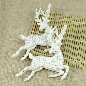 Coppia di renne natalizie bianche con glitter argento per decorazioni festive di Natale