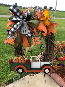 Couronne de Camion de Récolte d'Automne Happy Harvest Panneau en Bois Citrouille Feuille d'érable Nœud Couronne