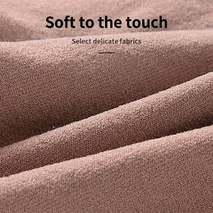Seamless low-rise thong for women in soft brown ribbed fabric for fitness and daily wear