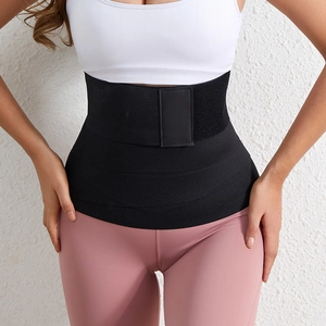 Gaine amincissante noire ajustable pour fitness femme et contrôle du ventre post-partum