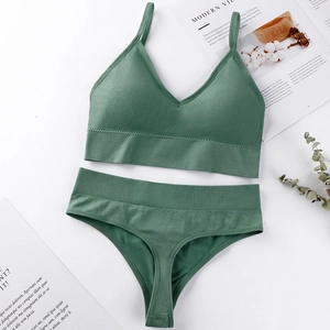 Forest green ribbed wireless bra and thong set with thin straps in a minimalist style