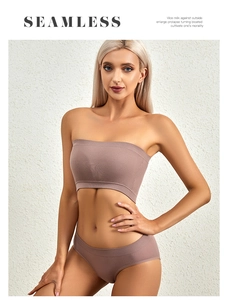 Detail of mauve pink seamless ribbed bra and panty set worn by model for a smooth fit