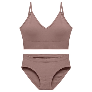 Ensemble de lingerie en coton côtelé avec débardeur col en V et culotte assortie