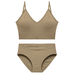 Ensemble de lingerie côtelée marron sans couture avec bretelles réglables et col en V