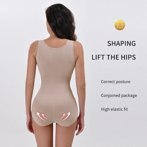 Nahtloser Shaping-Body mit U-Ausschnitt und Hip-Lift-Effekt in Beige für Damen