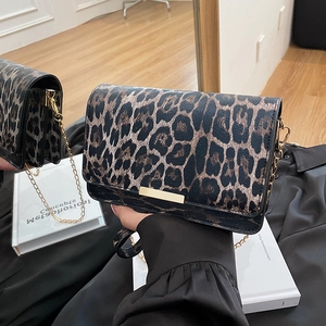 Fashion Leopard Print Crossbody Bag For Women Trendy PU Leather Chain Shoulder Bag Versatile Square Commuting Messenger Bag