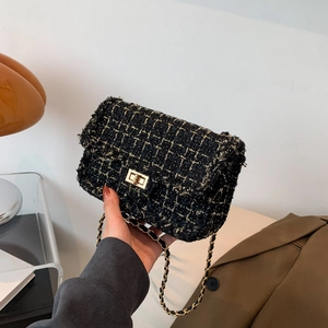 Women Elegant Tweed Chain Shoulder Bag Vintage Small Square Crossbody Bag With Metal Turn Lock Fashion Commuter Messenger Bag