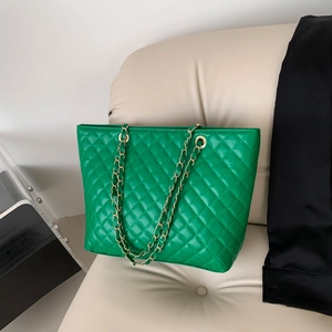 Women Quilted Chain Tote Bag Fashion PU Leather Diamond Lattice Shoulder Bag Large Capacity Stylish Streetwear Casual Handbag
