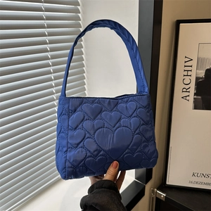Women Quilted Heart Pattern Shoulder Bag Fashion Canvas Lightweight Handbag Street Style Casual Tote Bag Single Strap Puffy Purse