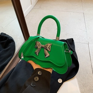 Niche Design Women Bow Shoulder Bag Wavy Bottom PU Leather Handbag Elegant Metal Bow Decoration Crossbody Bag Satchel Bag
