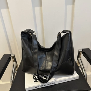 Large Capacity PU Leather Shoulder Bag For Women Geometric Patchwork Splicing Checkered Tote Bag Casual Daily Street Fashion Bag