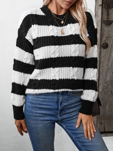 Pull en maille torsadée à rayures avec col rond et coupe décontractée pour femme