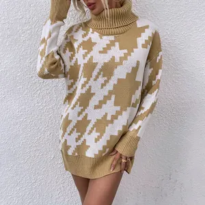 Robe pull en maille color-block pour femme avec col roulé en kaki et blanc