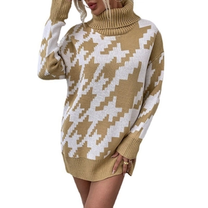 Pull en maille oversize à motif pied-de-poule kaki avec col montant pour l'hiver