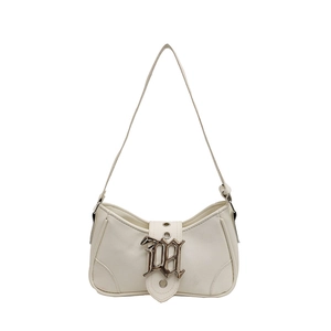 Sac sous le bras en cuir blanc crème avec boucle métal H gothique et bord courbé