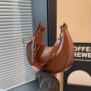 Women Fashion Crescent Hobo Shoulder Bag PU Leather Shiny Underarm Bag With Bead Chain Bow Charm Chic Daily Commute Purse