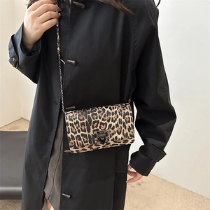 Classic leopard print square shoulder bag with metal chain strap and flap closure