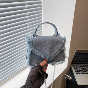 Piccola Borsa a Spalla in Denim con Frange per Donna Bordi Sfrangiati Borsa a Tracolla con Catena Argentata Handbag Casual