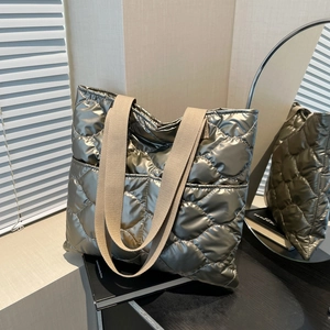 Fashion Women Metallic Quilted Puffer Tote Bag Large Capacity Glossy Diamond Lattice Commuting Shoulder Bag Handbag