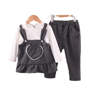 Ensemble automne fille avec haut à col volanté blanc et costume à carreaux gris
