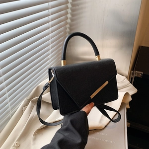 Retro Women PU Leather Shoulder Bag Small Square Crossbody Handbag With Gold Metal Decor Lychee Pattern Solid Color Stylish Purse